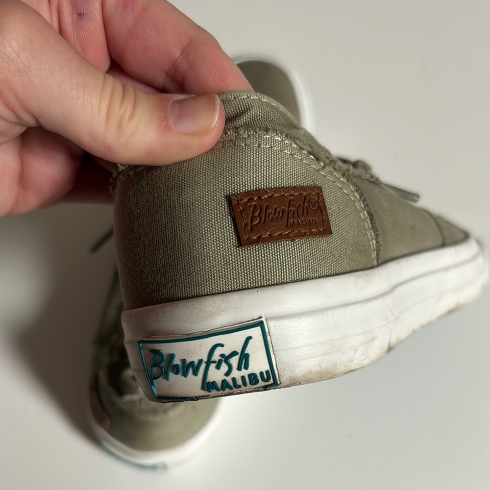 Blowfish Malibu army green casual slip on canvas sneakers - Picture 4 of 8